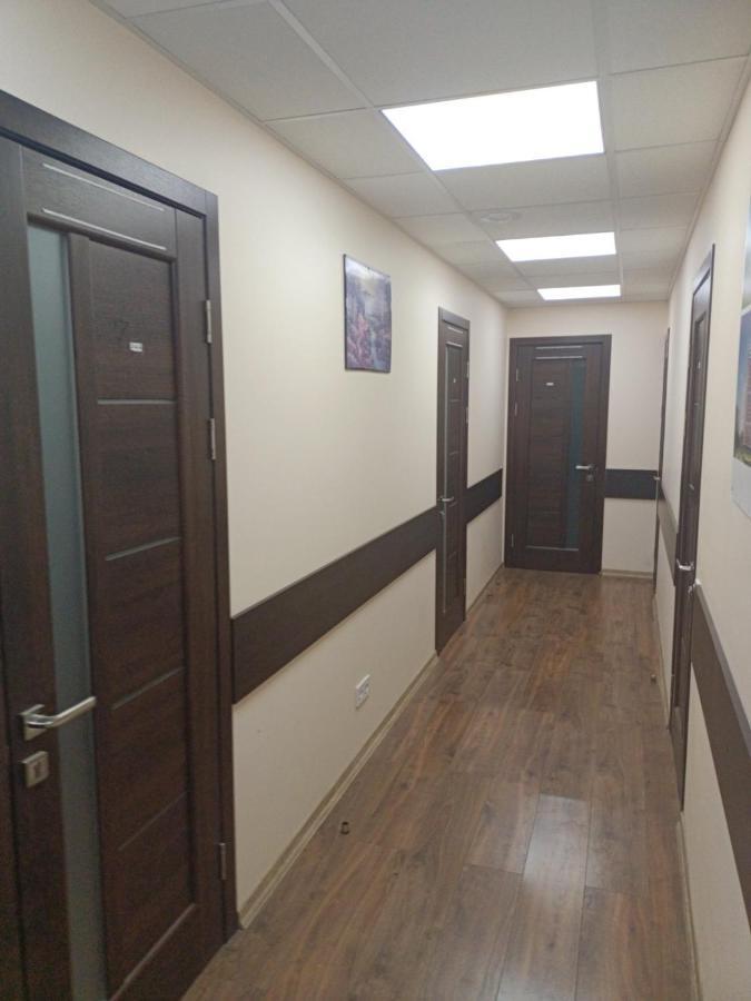 Hostel Krone Gok Zatishok Kiev Exterior foto